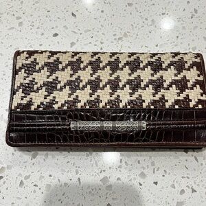 Brighton Black and Cream Houndstooth Wallet